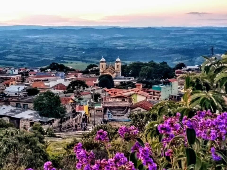 Hotel Pousada Rosa Mistica São Tomé das Letras Esterno foto